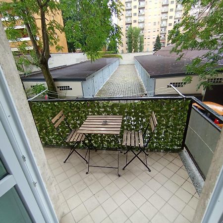 Апартаменты Apartament Famagosta Milano Экстерьер фото