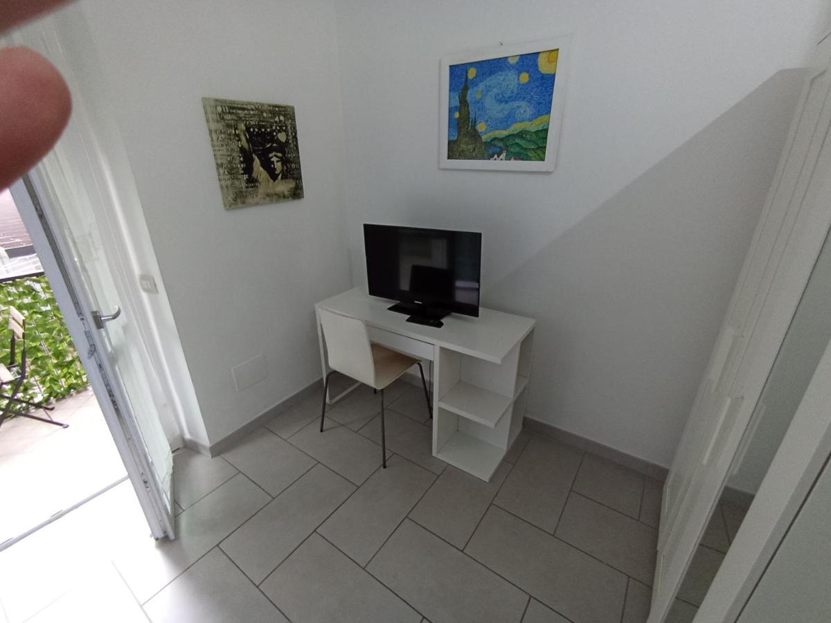 Апартаменты Apartament Famagosta Milano Экстерьер фото